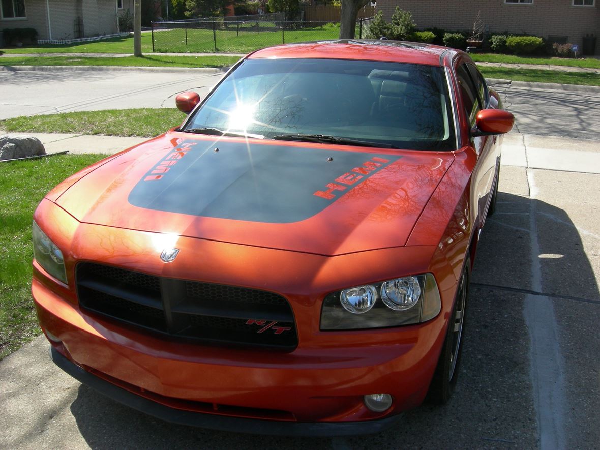 2006 Dodge Charger for sale by owner in Saint Clair Shores