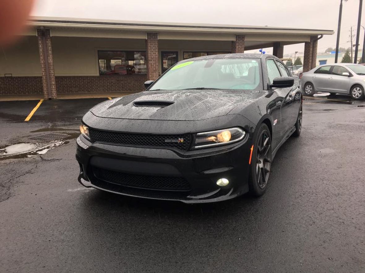 2016 Dodge Charger for sale by owner in Hot Springs National Park