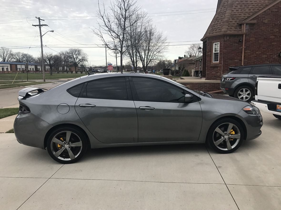 2013 Dodge Dart for sale by owner in Lincoln Park