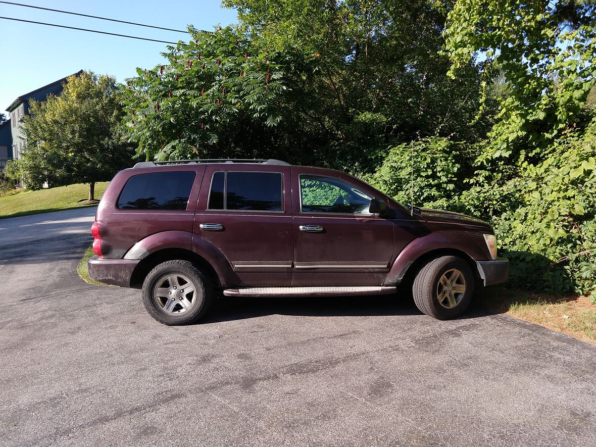2005 Dodge Durango for Sale by Owner in Rutland, VT 05701