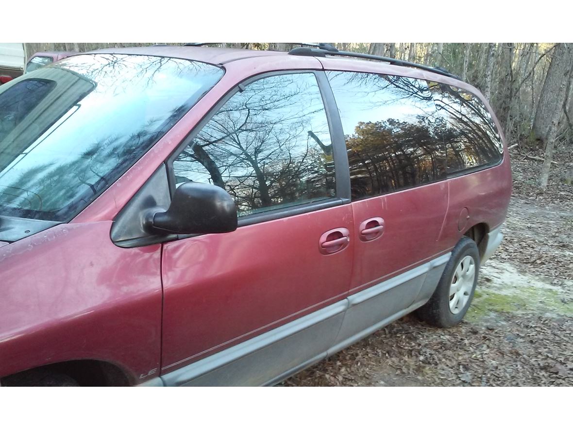 1997 Dodge Grand Caravan for sale by owner in Clayton