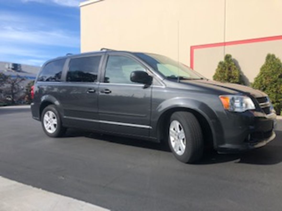 2012 Dodge Grand Caravan Private Car Sale in Orange, CA 92867