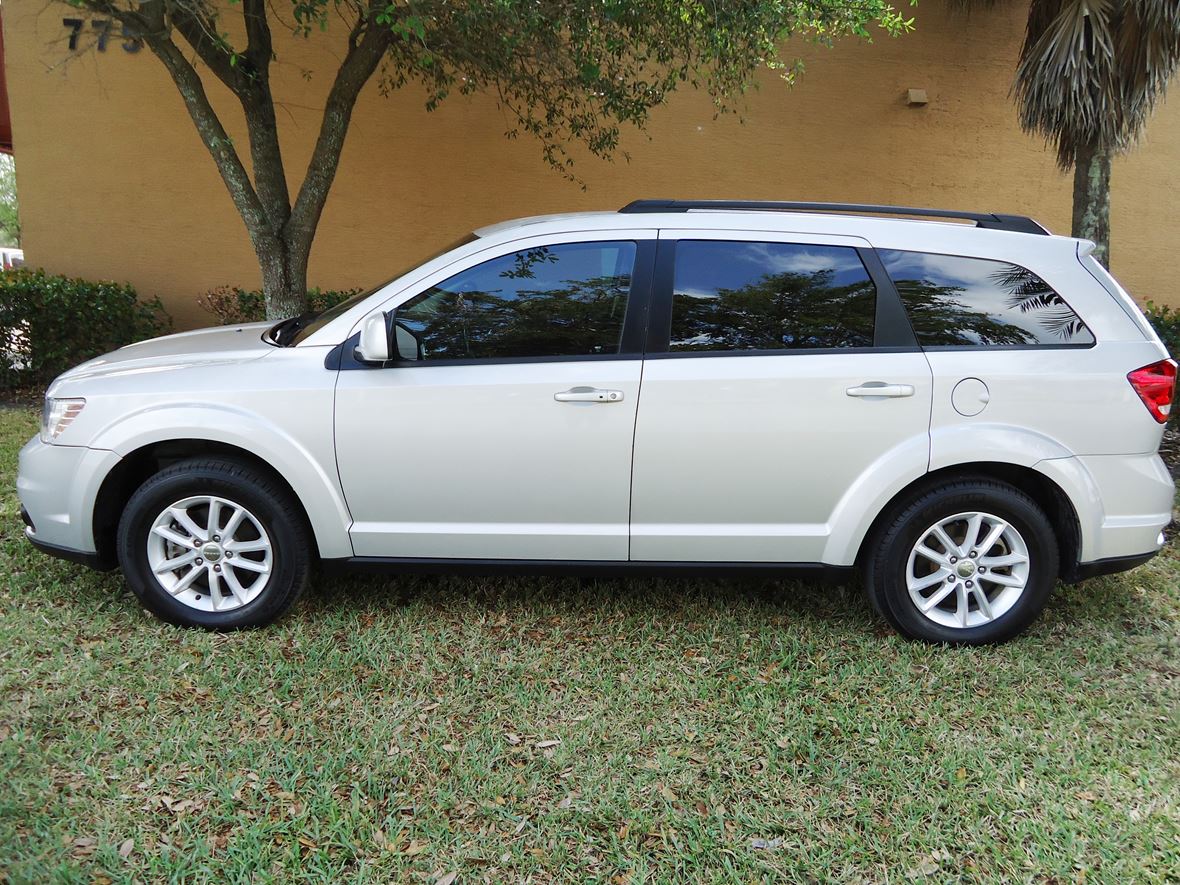2014 Dodge Journey for sale by owner in Hialeah