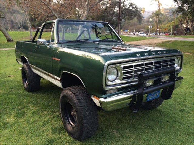 1976 Dodge power wagon Antique Car Bakersfield, CA 93314