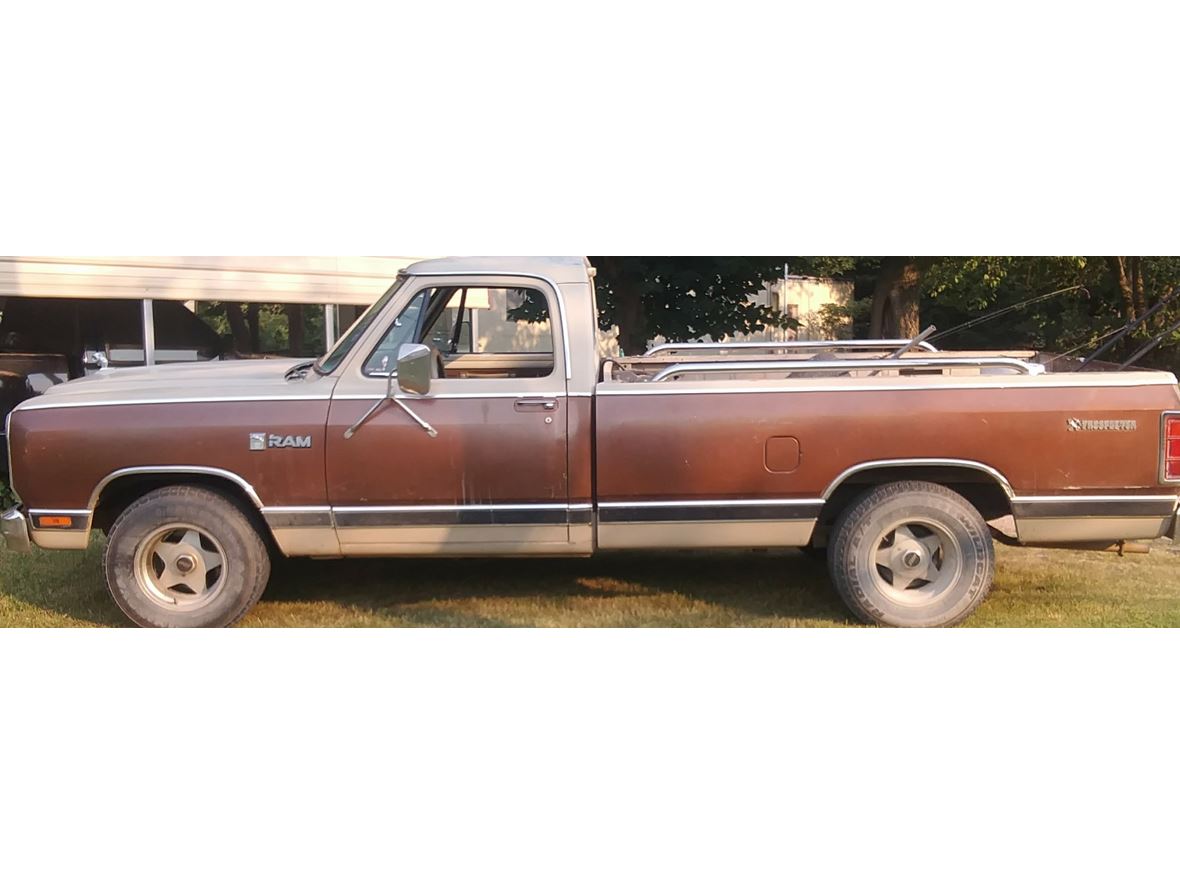 1984 Dodge Ram 150 for sale by owner in Maysville