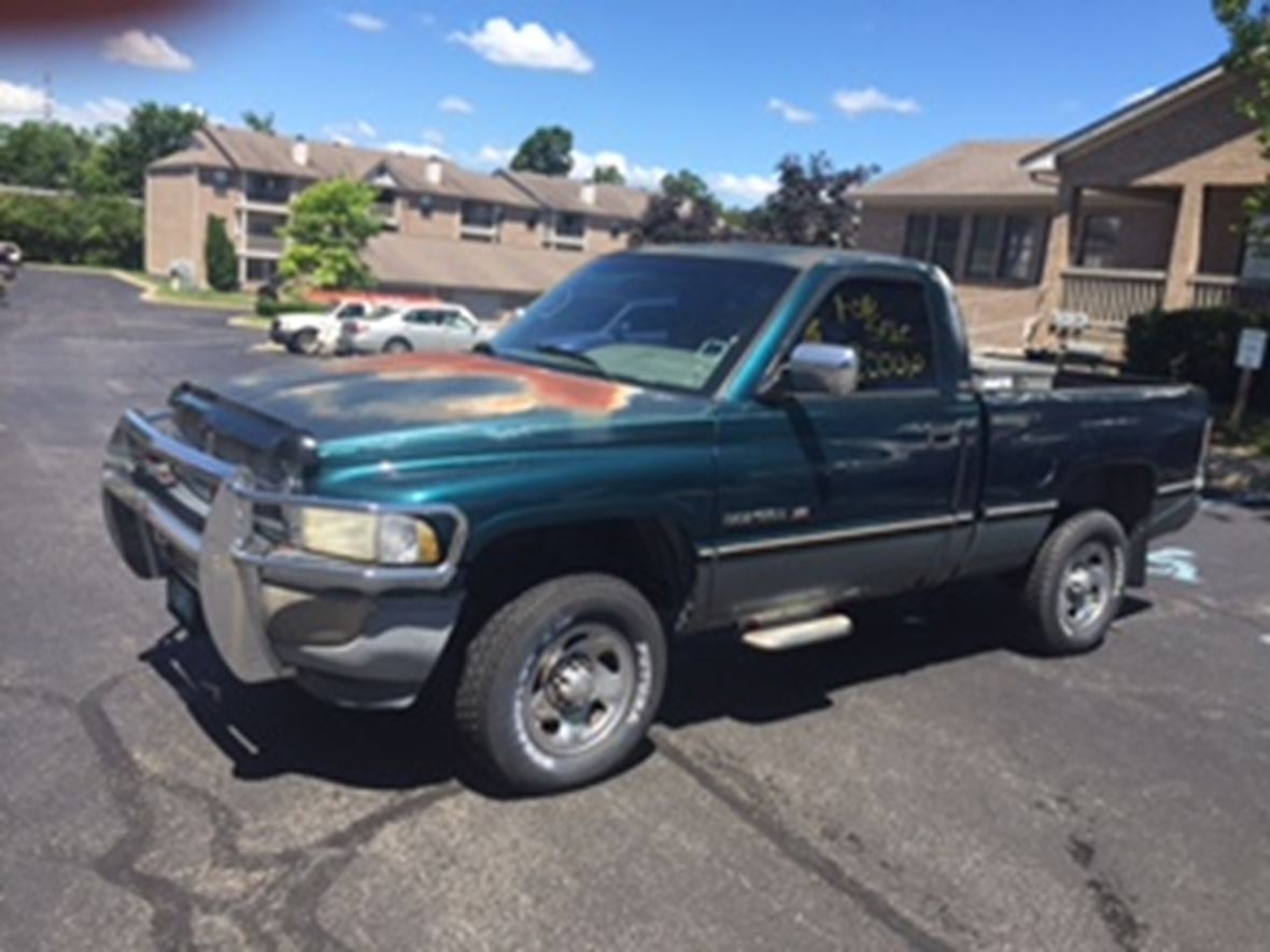 1994 Dodge Ram 1500 for sale by owner in Burlington