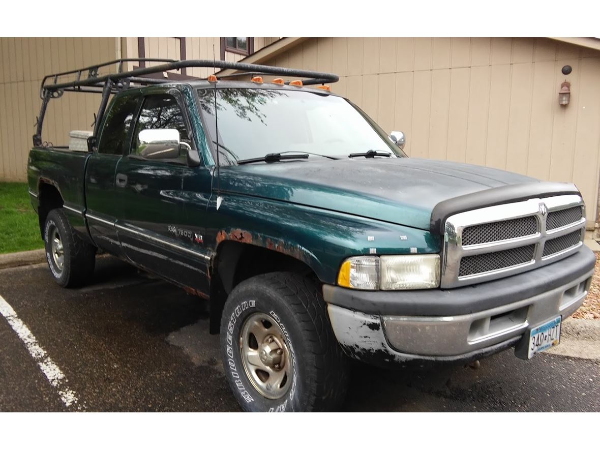 1995 Dodge Ram 1500 for sale by owner in Burnsville