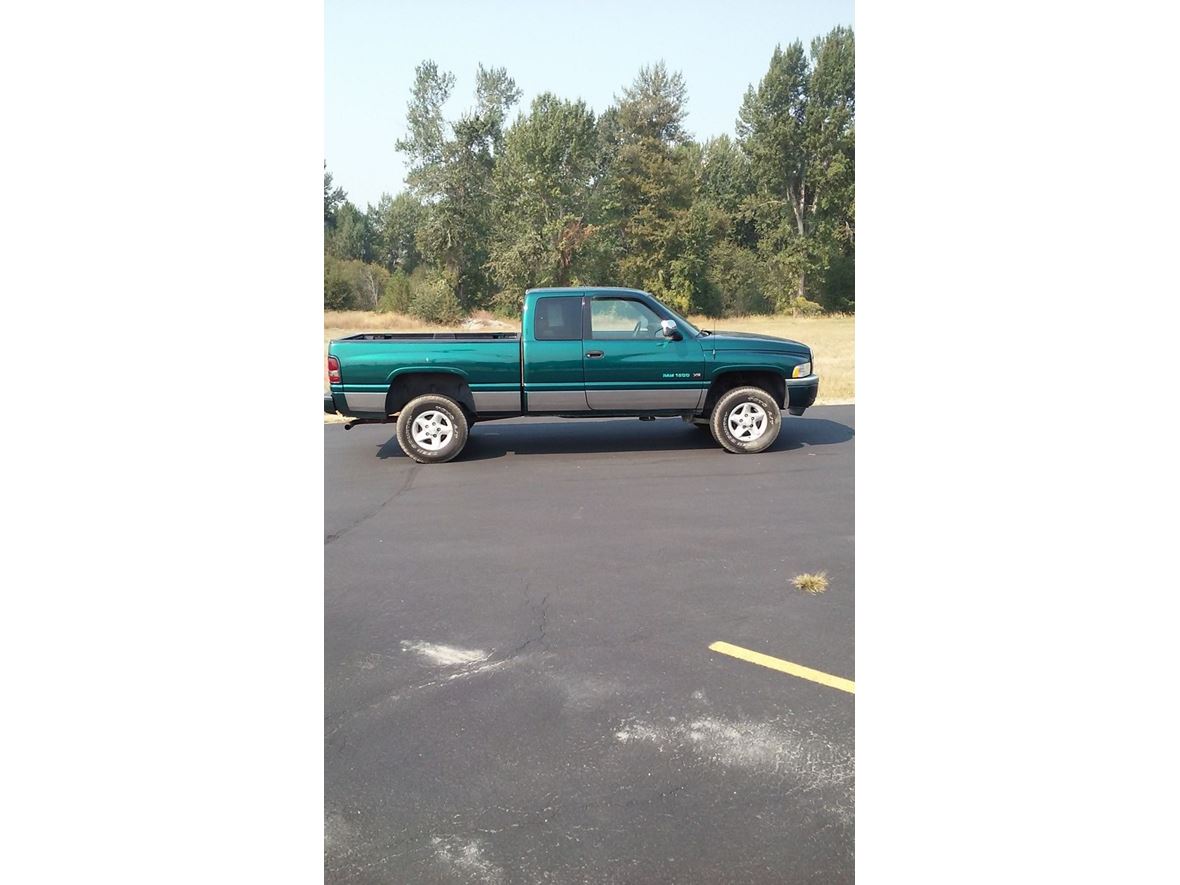 1997 Dodge Ram 1500 for sale by owner in Hamilton