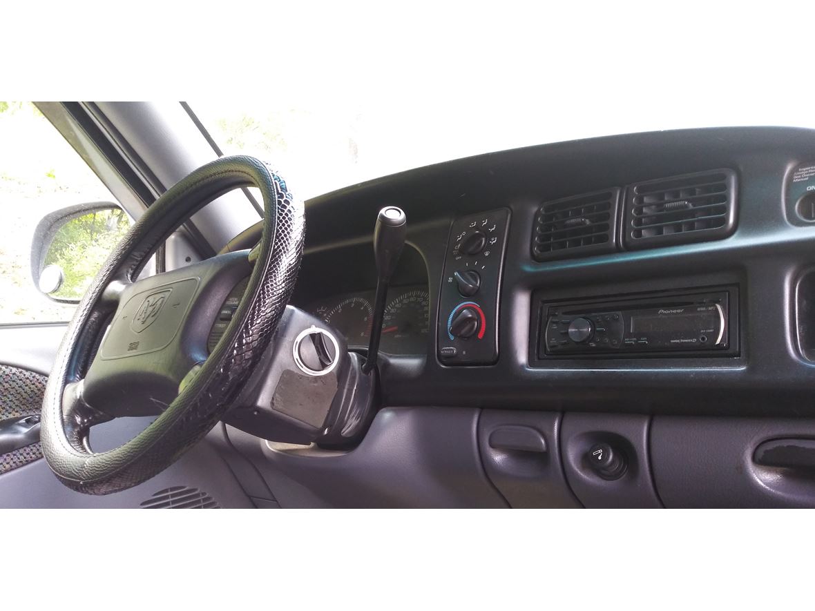 2001 Dodge Ram 1500 for Sale by Owner in Keyser, WV 26726