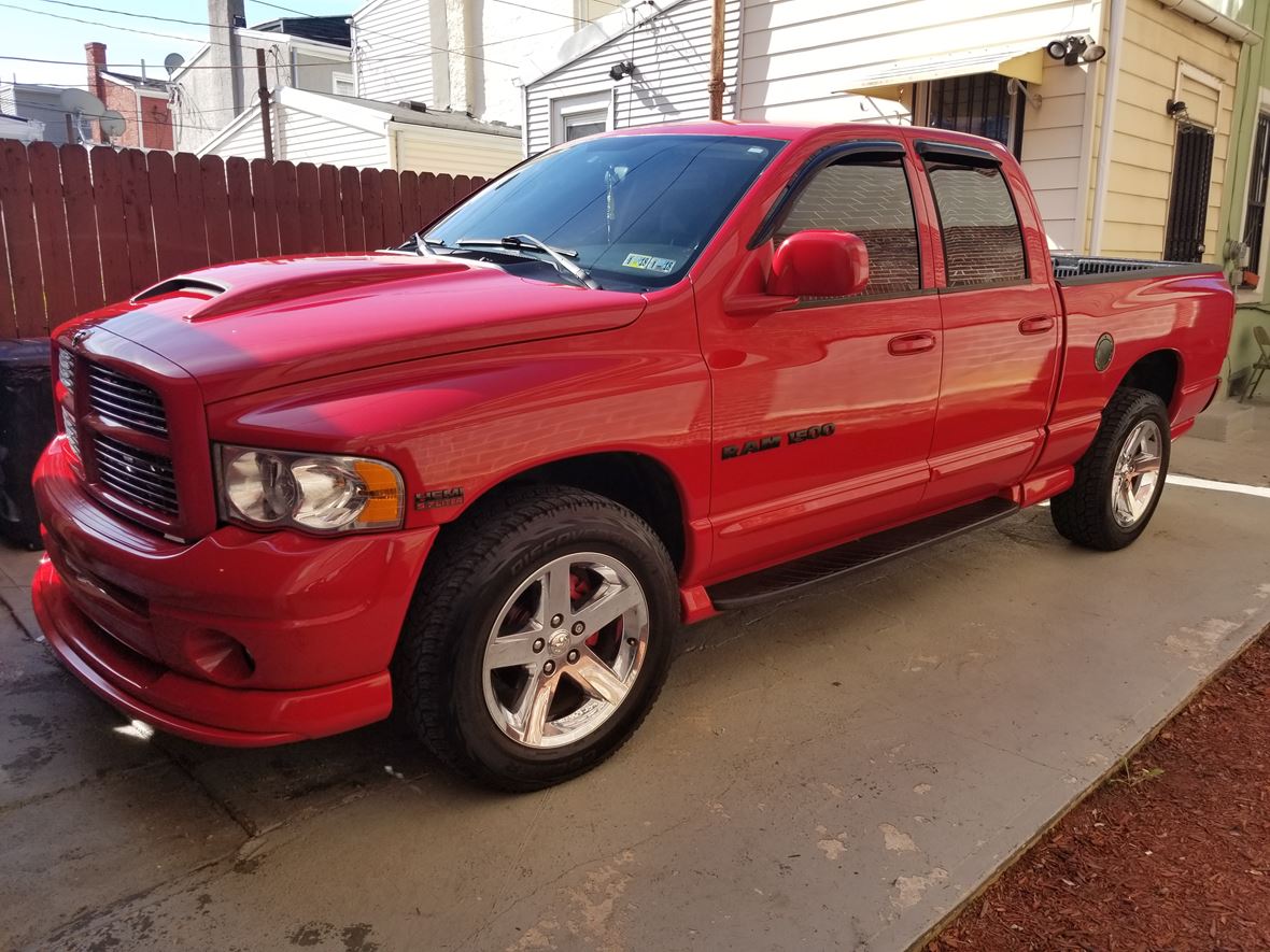 2004 Dodge Ram 1500 for sale by owner in Reading
