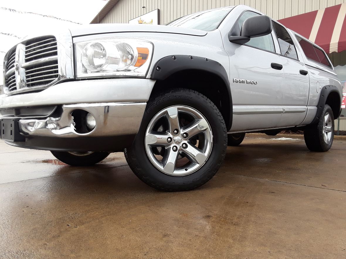 2007 Dodge Ram 1500 for sale by owner in Akron