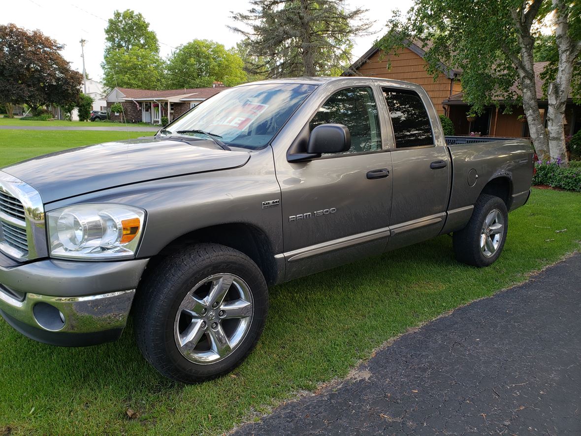 2007 Dodge Ram 1500 for sale by owner in Romulus