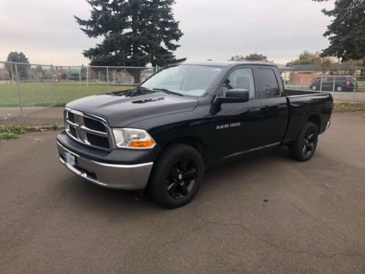 2011 Dodge Ram 1500 for sale by owner in Portland