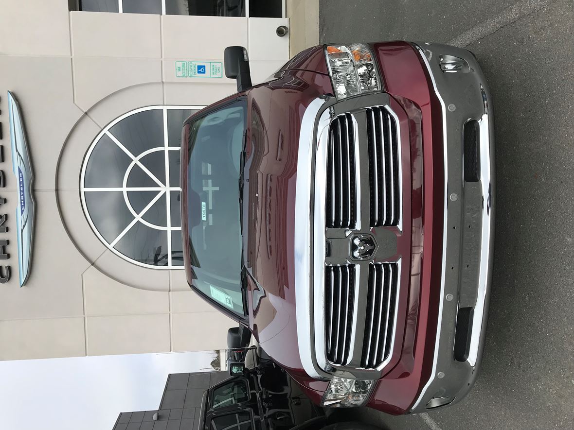 2019 Dodge Ram 1500 for sale by owner in Shady Cove
