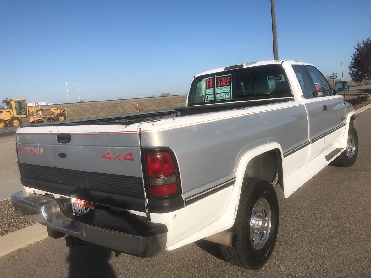 1996 Dodge Ram 2500 for sale by owner in Mountain Home