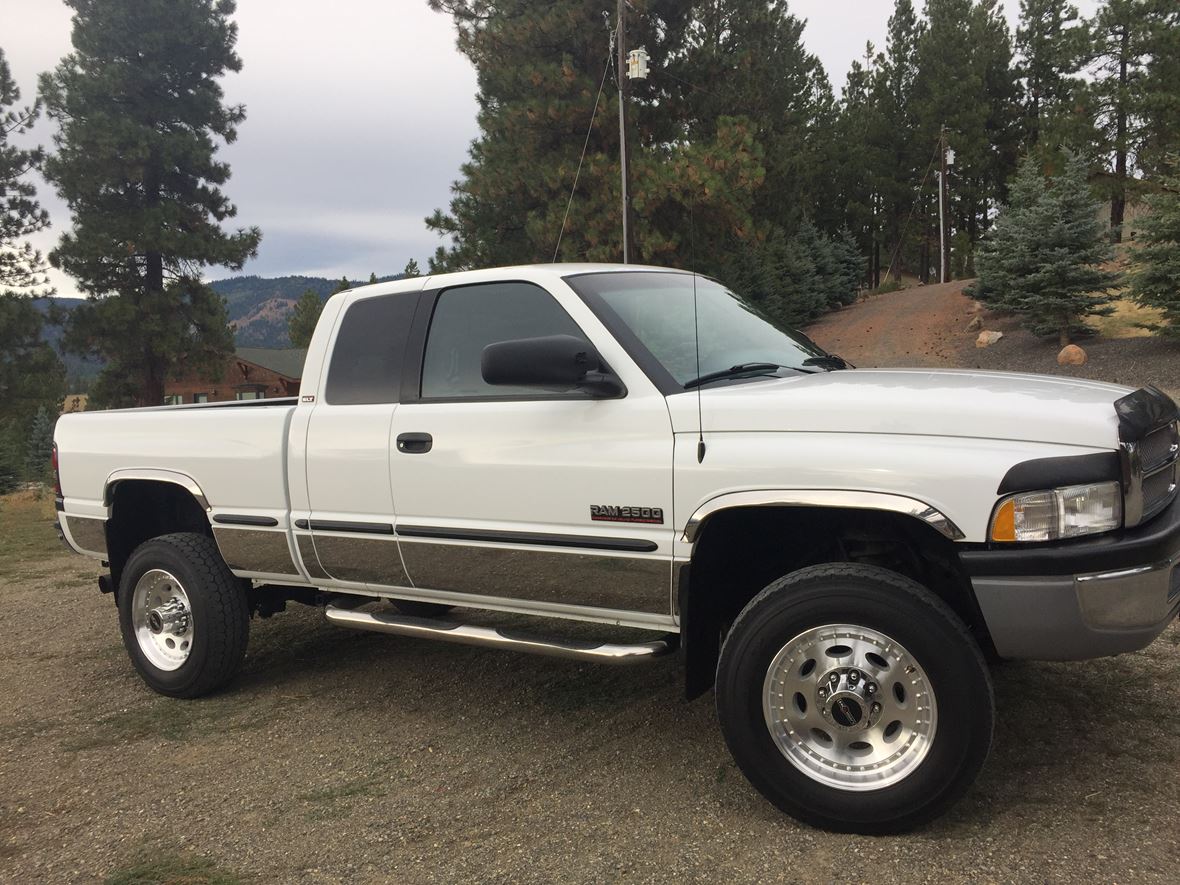 1998 Dodge Ram 2500 for sale by owner in Cle Elum