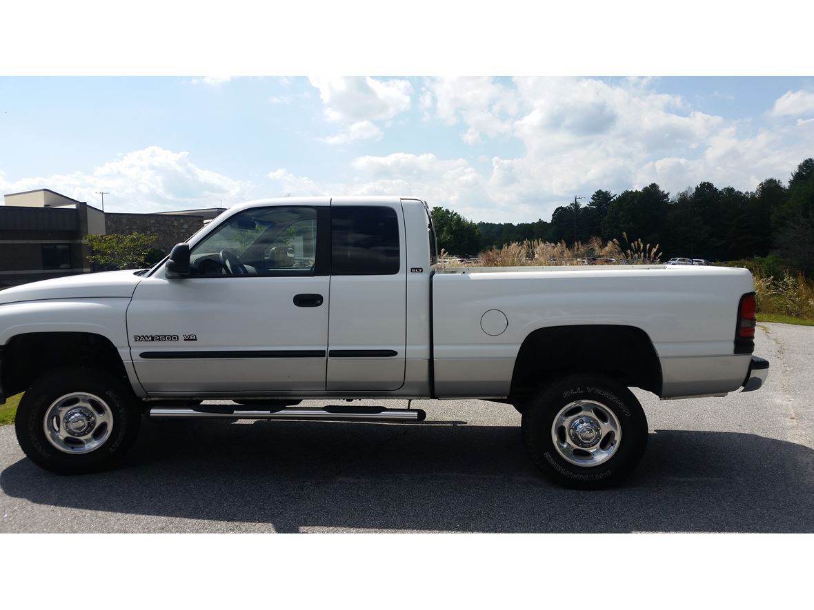 2001 Dodge Ram 2500 for sale by owner in Gerton