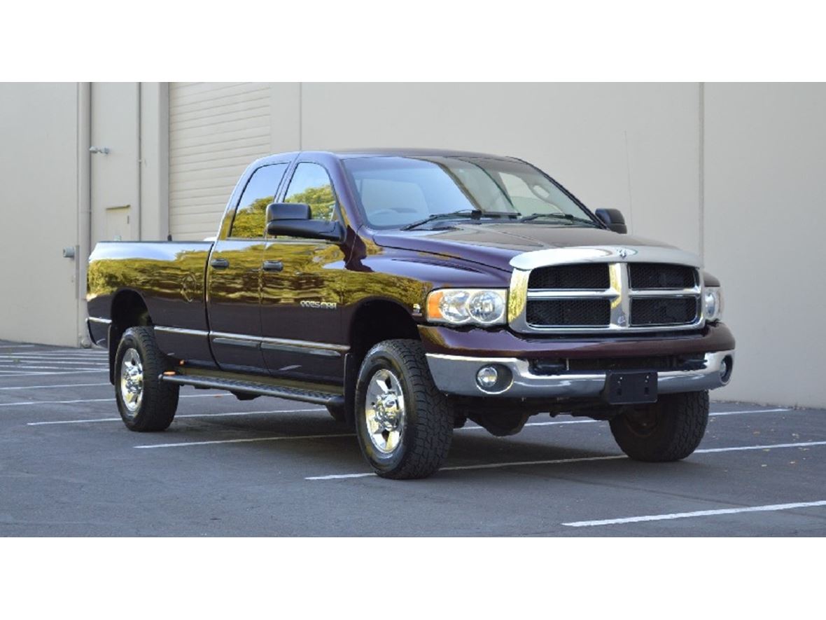 2005 Dodge Ram 2500 for sale by owner in Madera