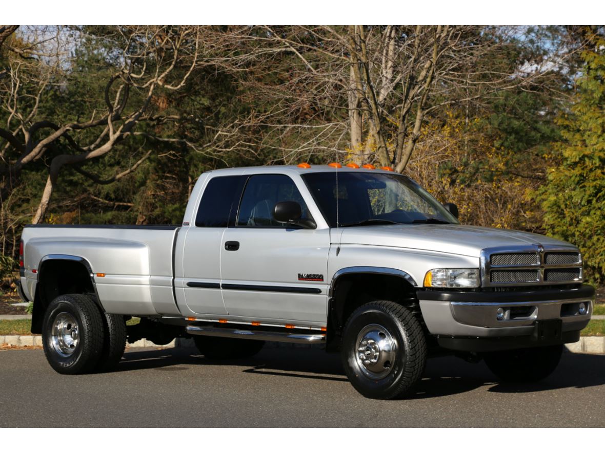 2002 Dodge Ram 3500 LARAMIE for sale by owner in SPOKANE