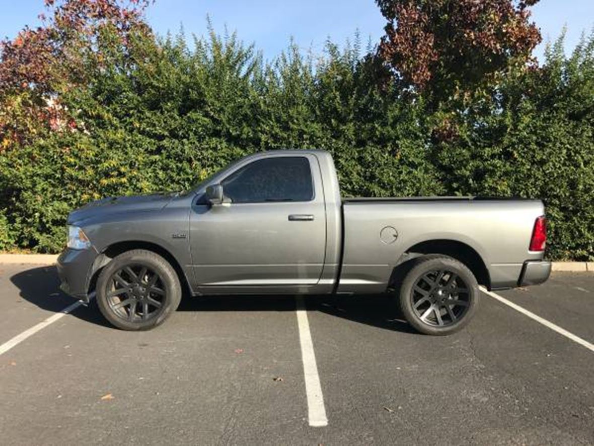 2011 Dodge Ramcharger for sale by owner in Escalon