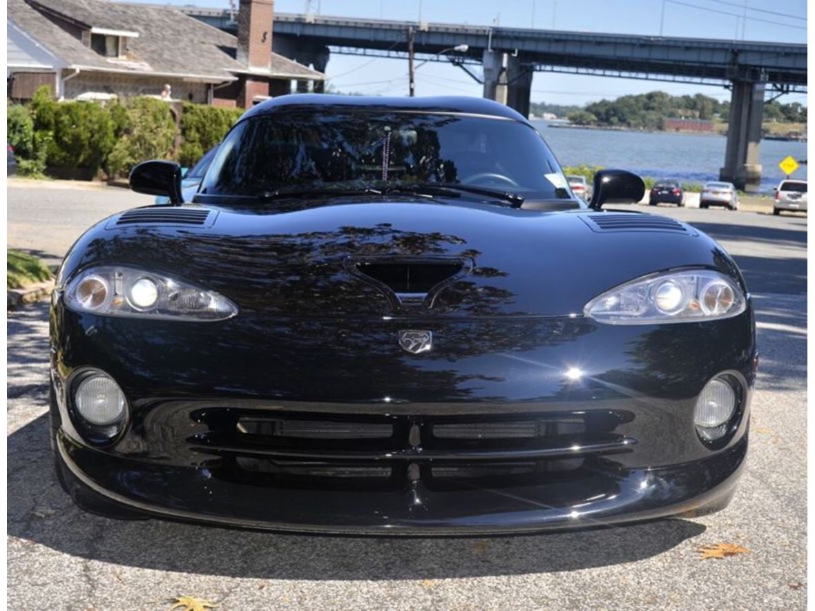 2000 Dodge Viper for sale by owner in Binghamton