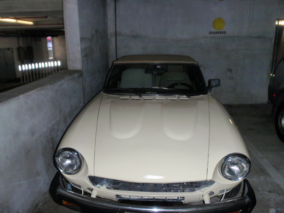 1980 Fiat 124 Spider for sale by owner in Honolulu