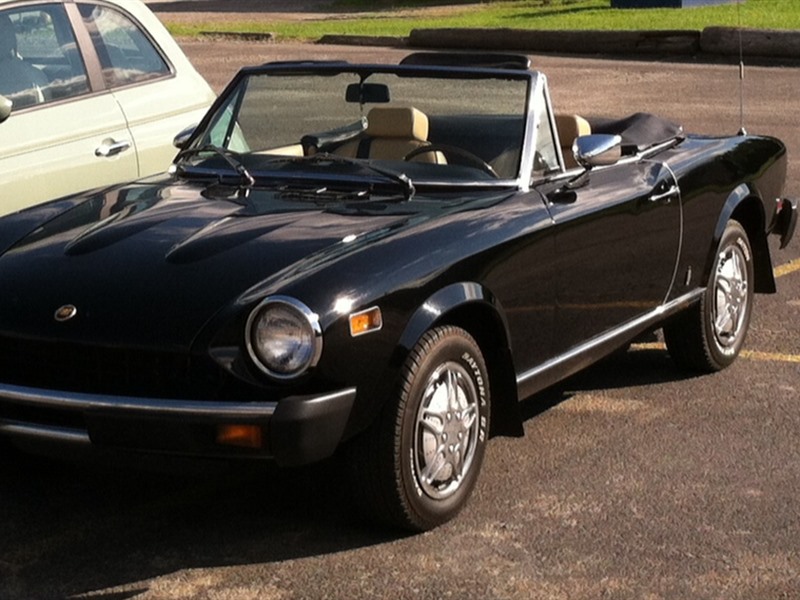 1978 Fiat spider 128 for sale by owner in CHARLEROI