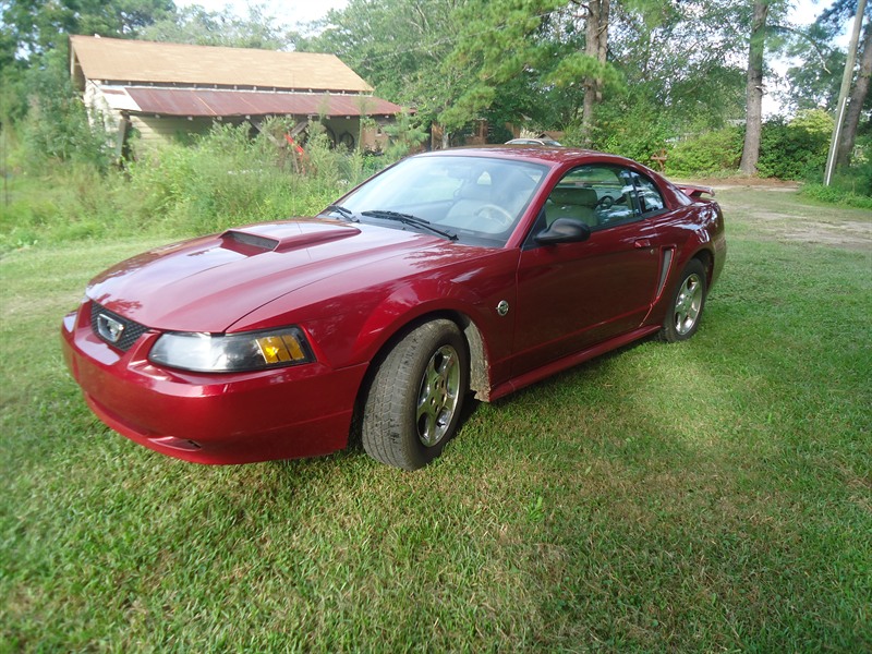 2004 Ford mustang for Sale by Owner in Effingham, SC 29541