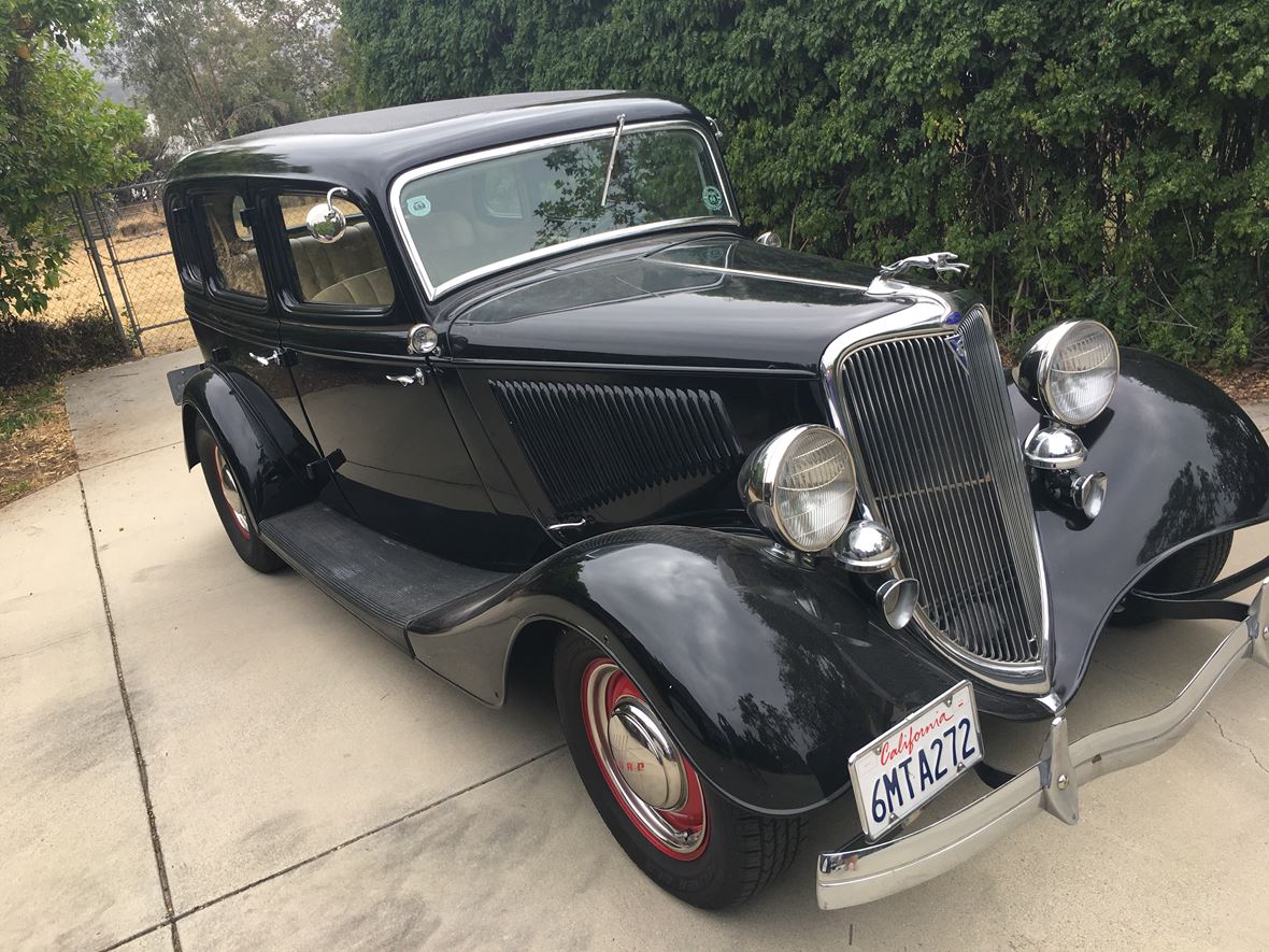 1934 Ford 4 Door for sale by owner in Covina