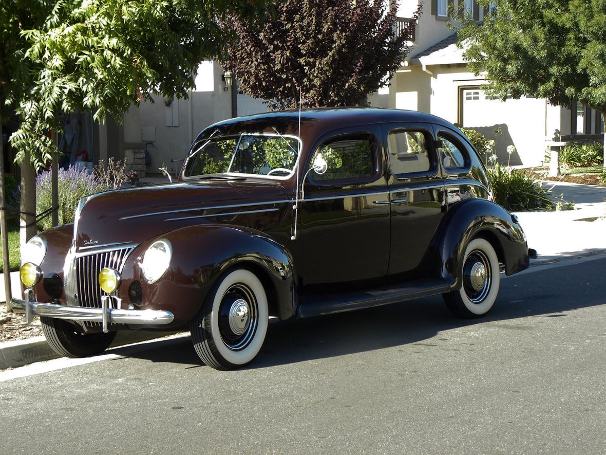 1939 Ford 4DR.Sedan DeLuxe for sale by owner in Ceres