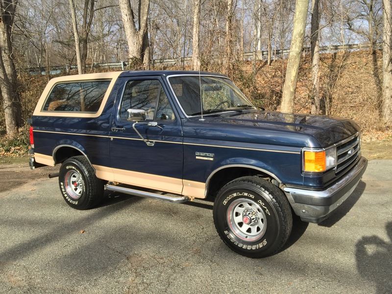 1988 Ford Bronco for sale by owner in Everett