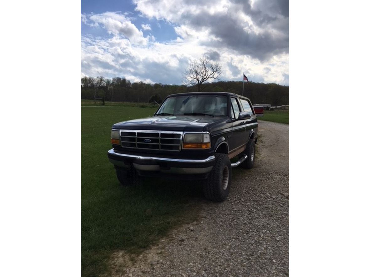 1995 Ford Bronco for sale by owner in Peebles