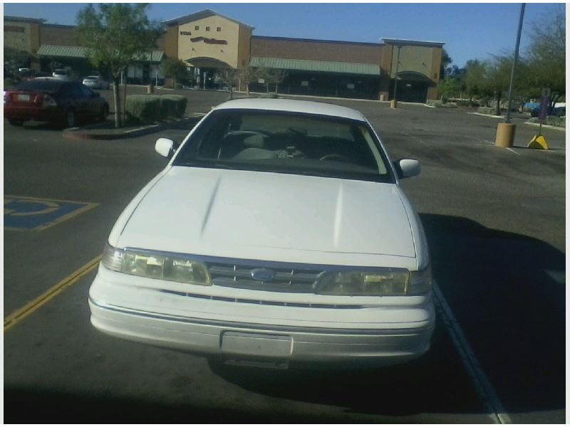 1997 Ford Crown Victoria Classic Car Avondale, AZ 85392