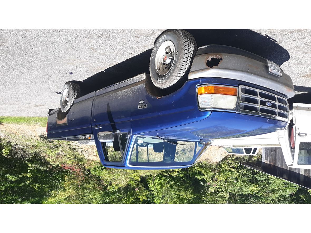 1996 Ford E150 Classic Car Coeburn, VA 24230