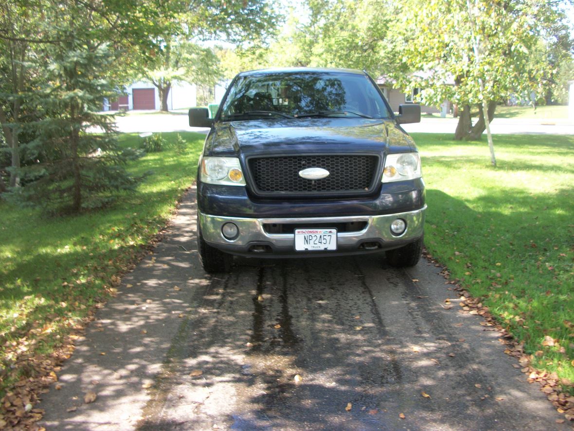2006 Ford E150 for Sale by Owner in Antigo, WI 54409