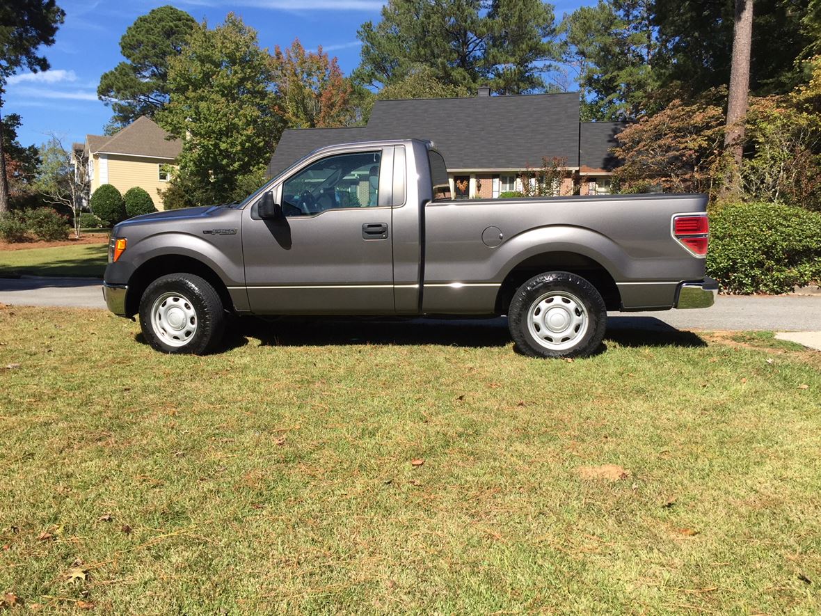 2012 Ford E-150 for sale by owner in Macon