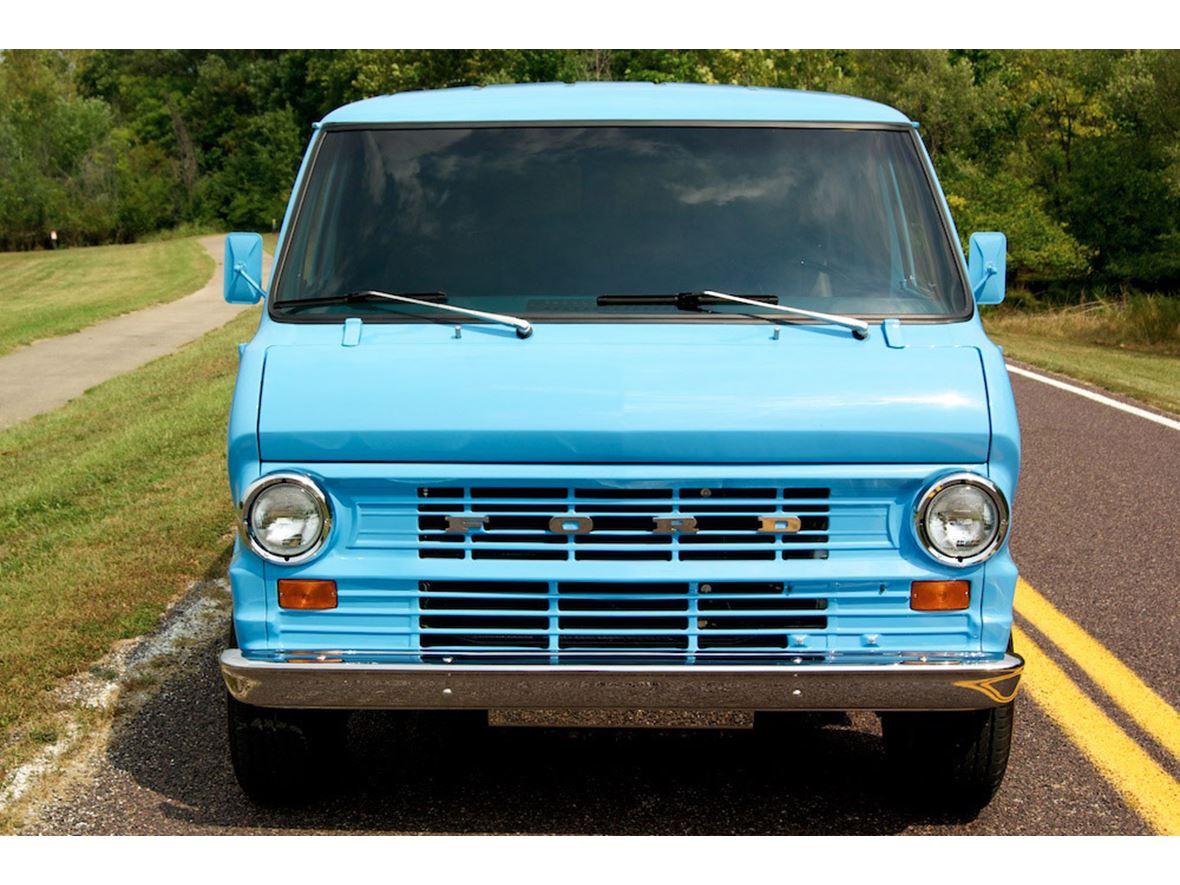1973 Ford E-300 for sale by owner in Manchester