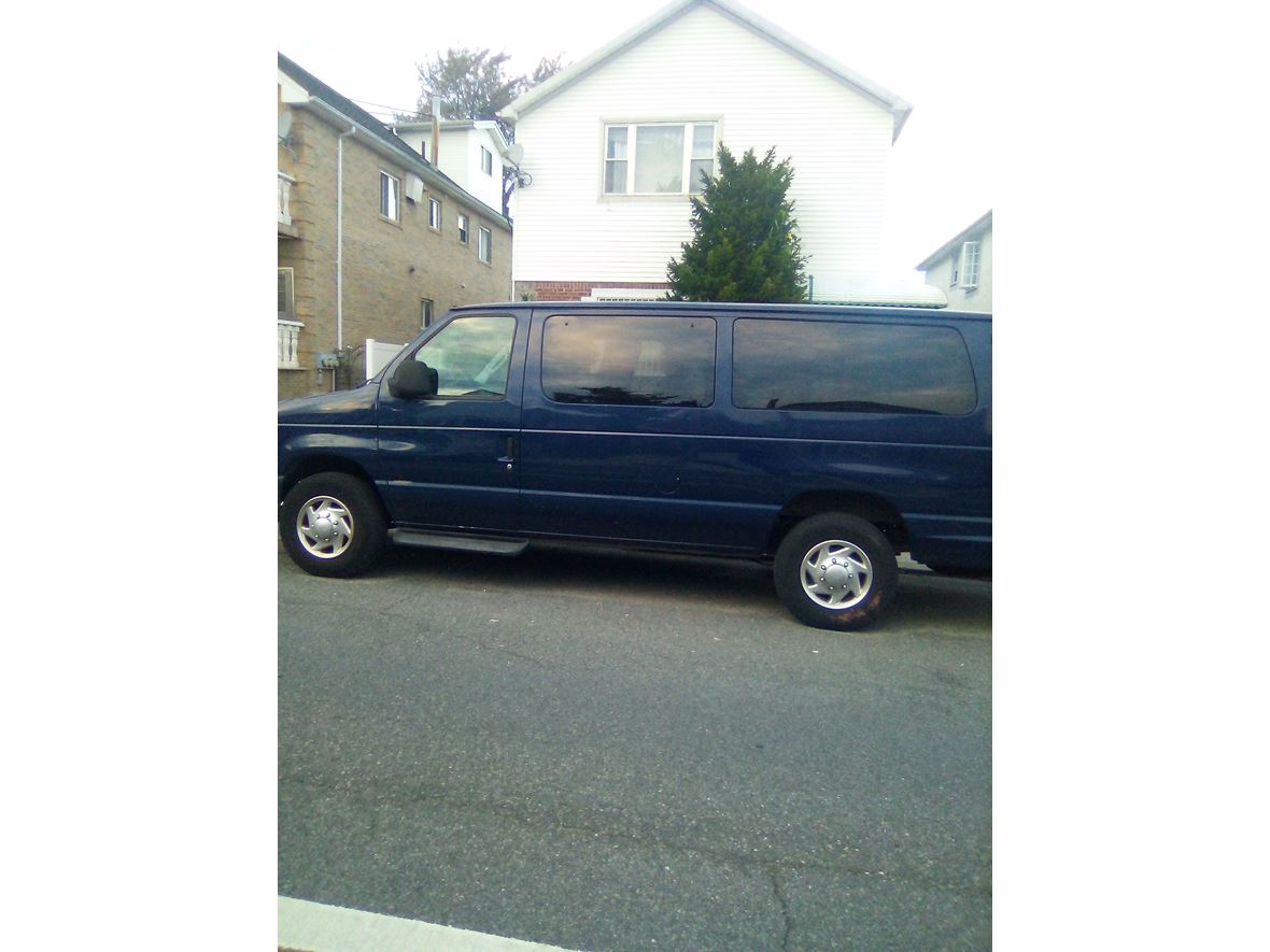 2010 Ford E-350 for sale by owner in Flushing