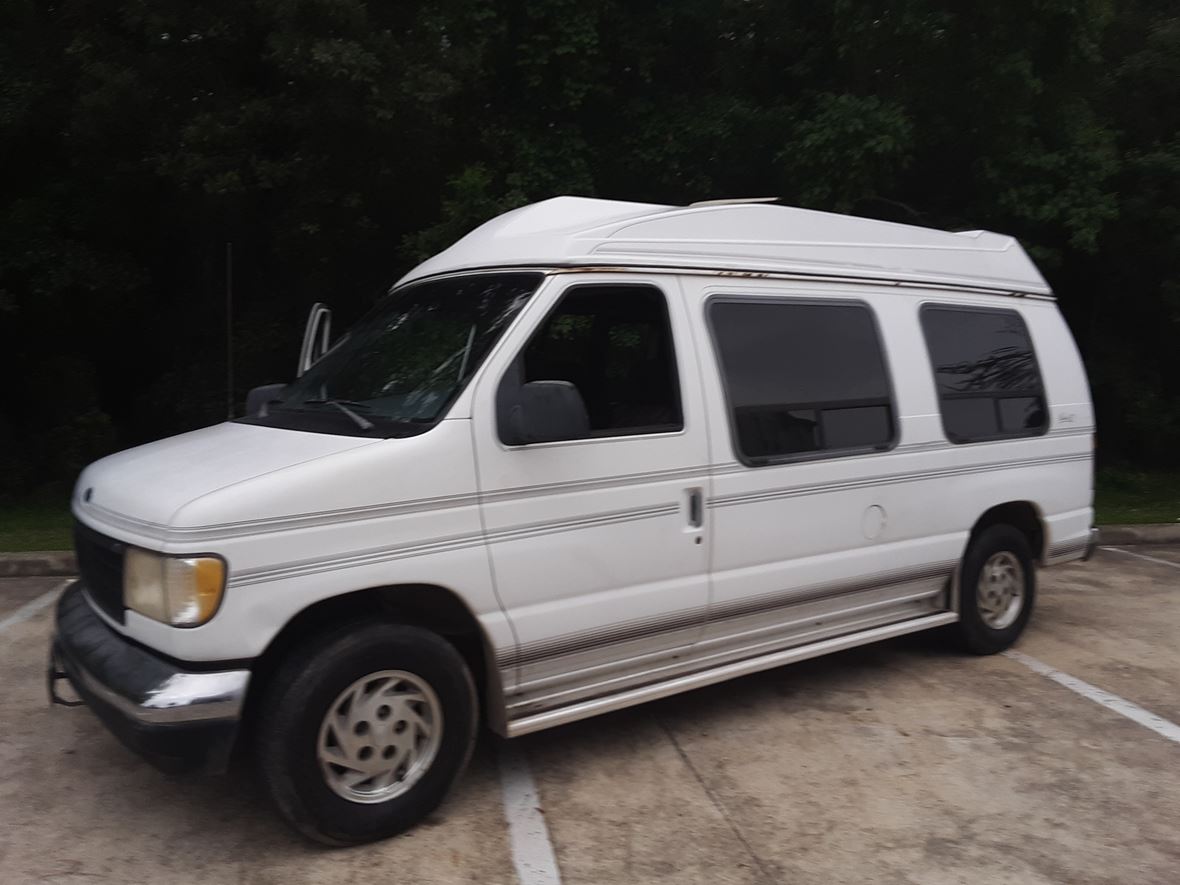 1993 Ford E-Series Van for sale by owner in Beaumont