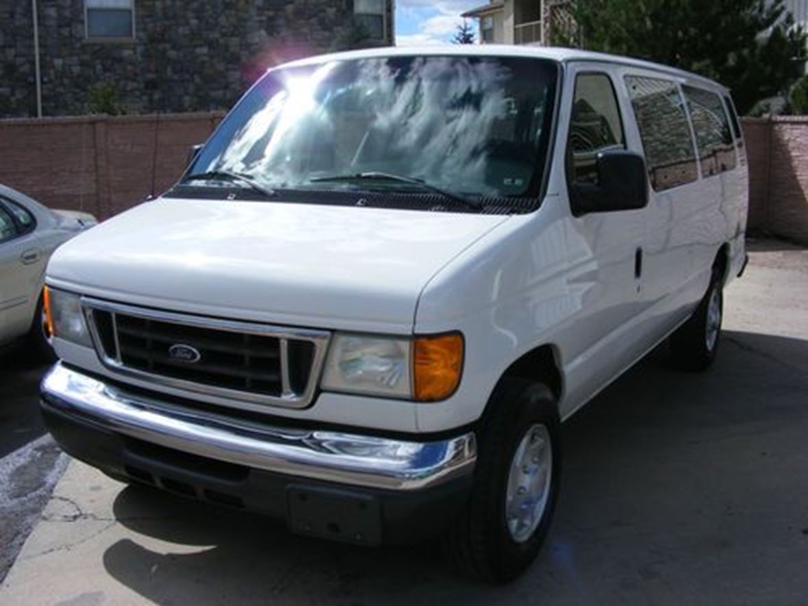 2007 Ford Econoline Wagon for sale by owner in Brooklyn