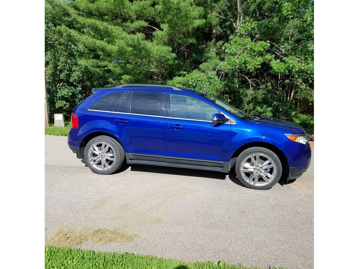 2013 Ford Edge for sale by owner in Onalaska