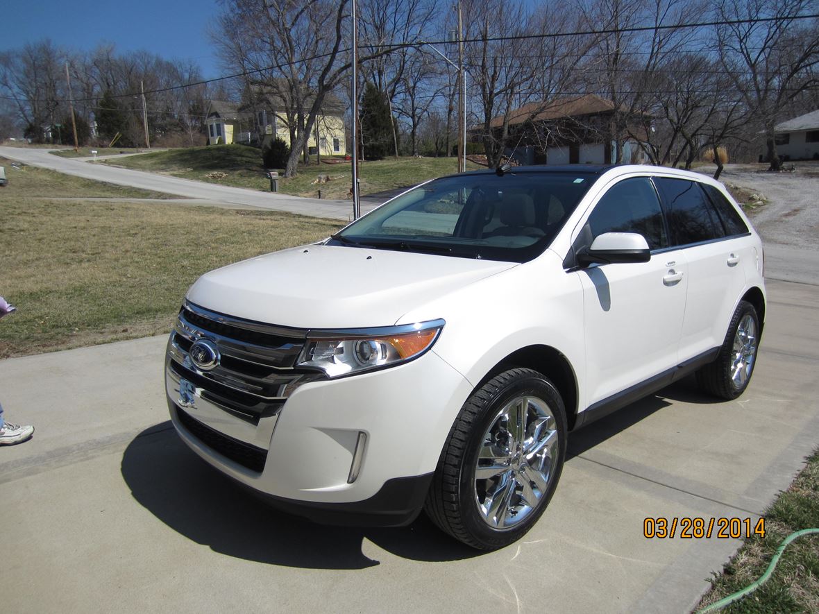 2012 Ford Edge Limited AWD for sale by owner in Independence