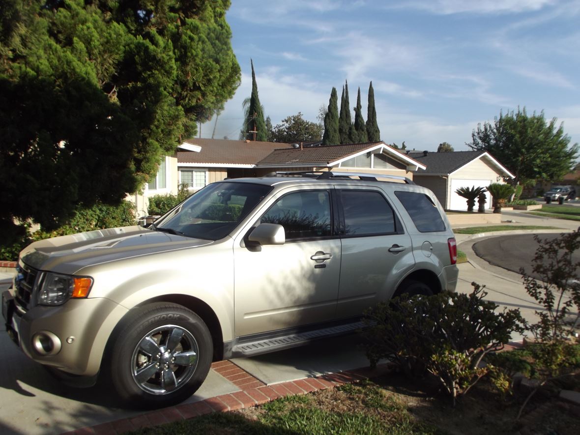 2010 Ford Escape for sale by owner in Placentia