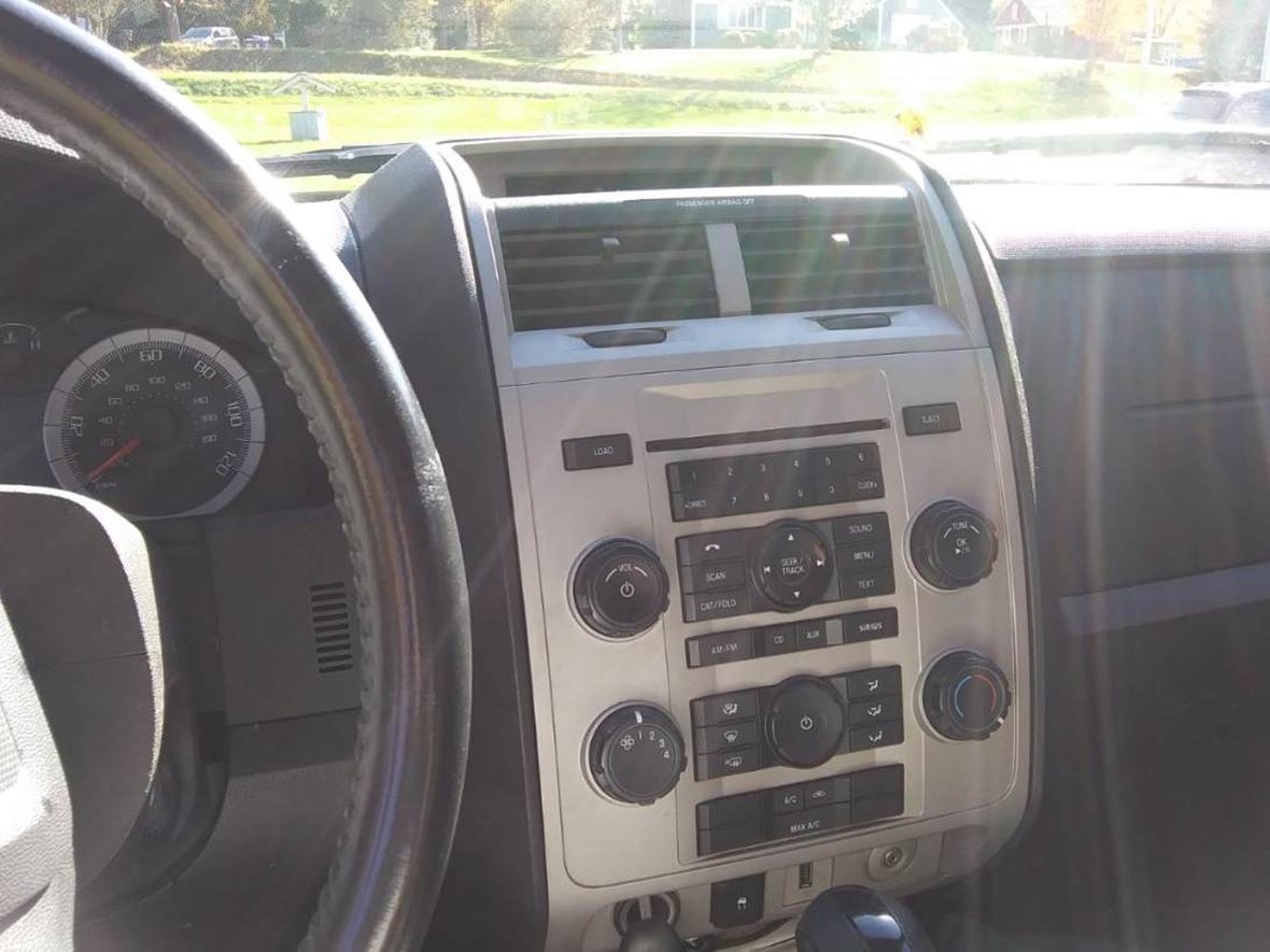 2010 Ford Escape for Sale by Owner in Westbrook, CT 06498
