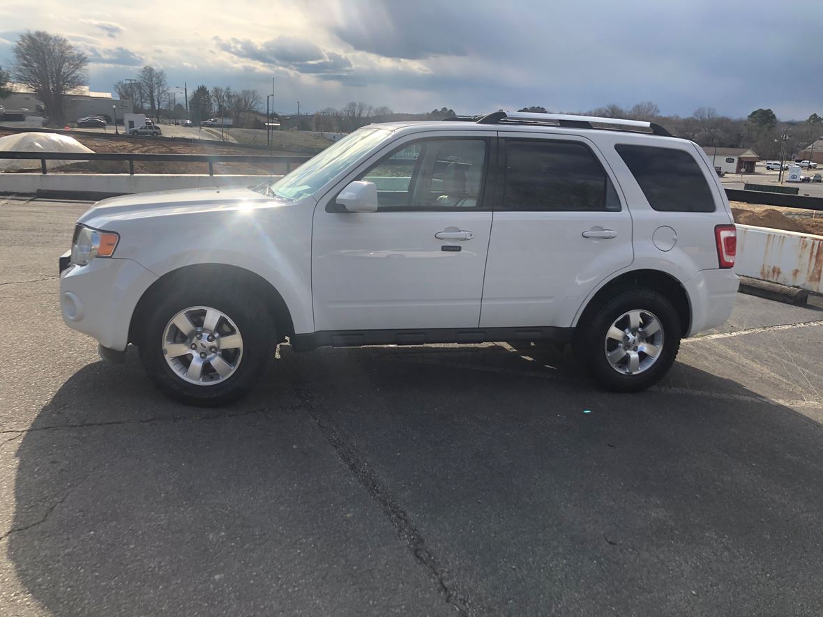 2010 Ford Escape for sale by owner in South Boston