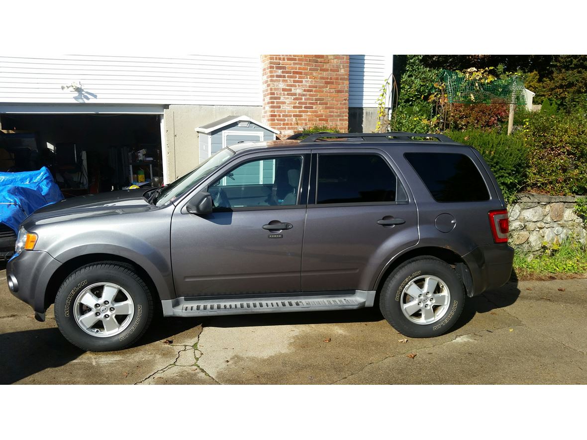 2011 Ford Escape for Sale by Owner in West Warwick, RI 02893