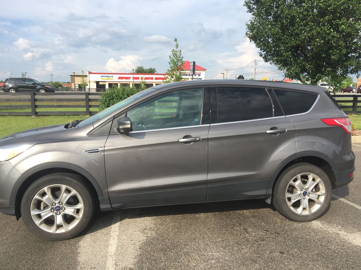 2013 Ford Escape for sale by owner in Taylorsville