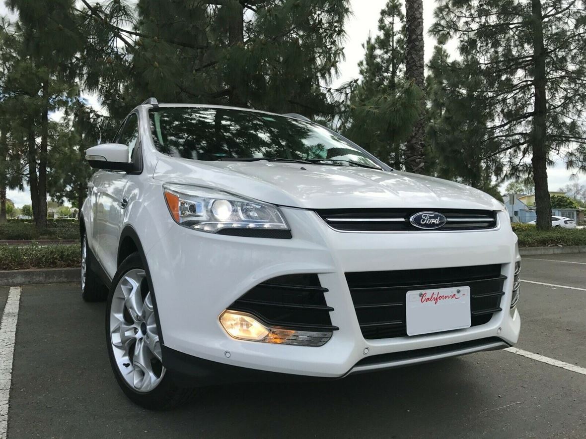 2014 Ford Escape for sale by owner in Los Angeles