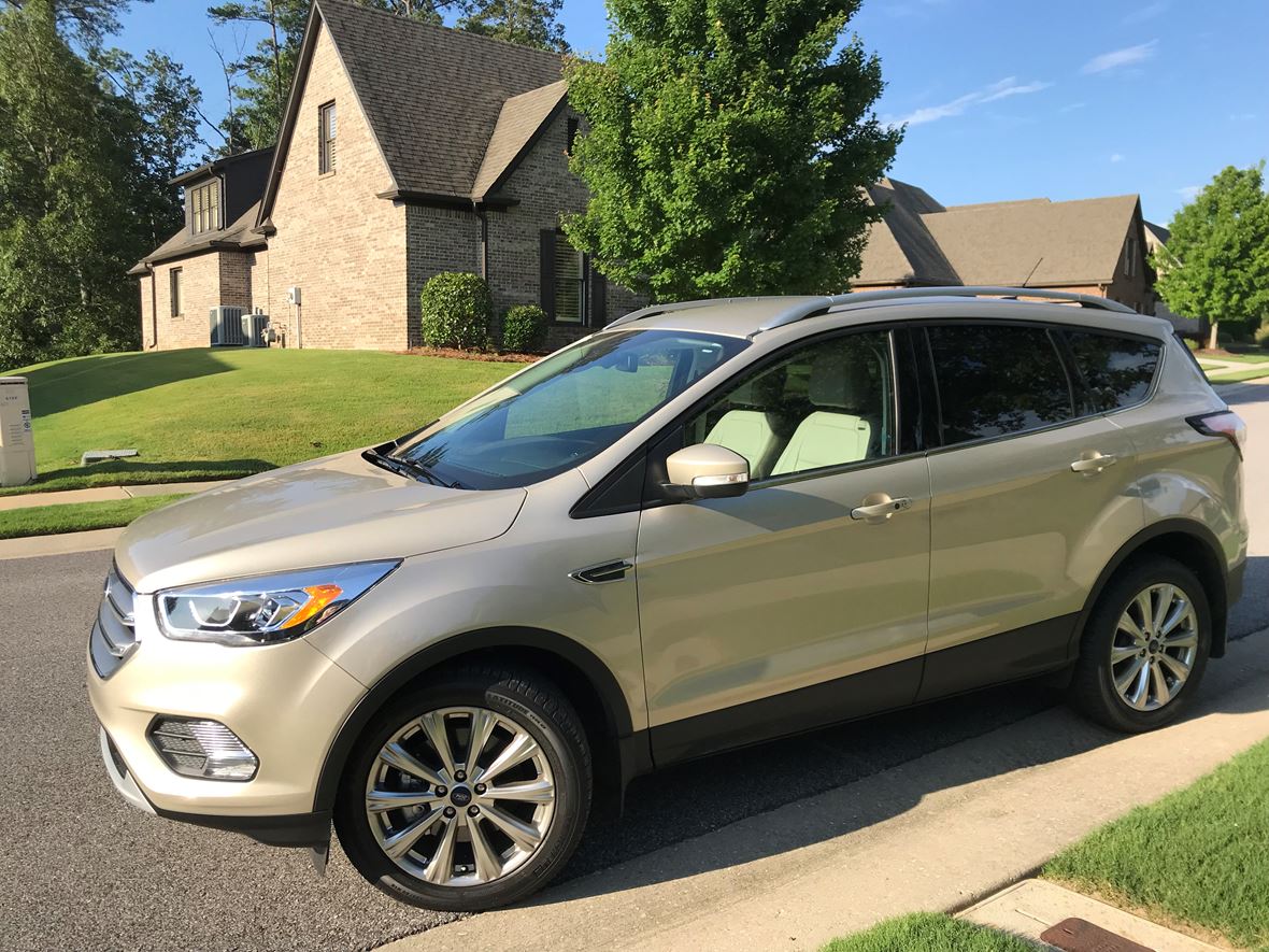 2017 Ford Escape Titanium for sale by owner in Birmingham