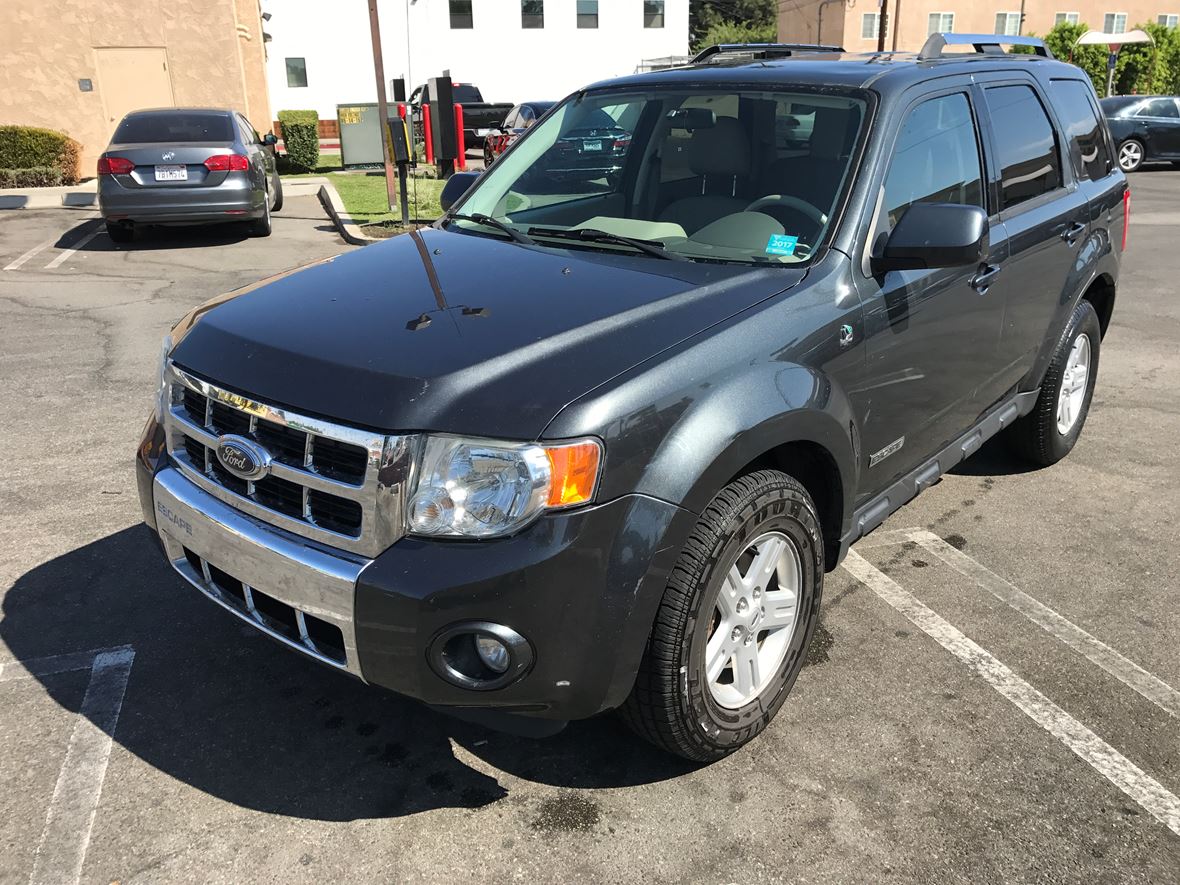2008 Ford Escape Hybrid for sale by owner in San Bruno